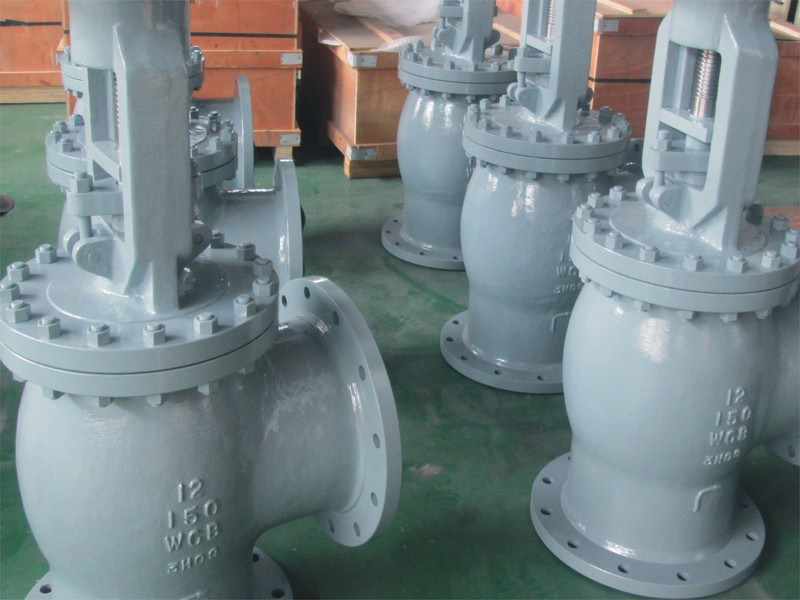 cast-steel-angle-globe-valve-bs-1873-asme-b16-34-din-3202-two.jpg